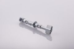 Mercedes 4 No Kilit Parçası (4,9 cm)